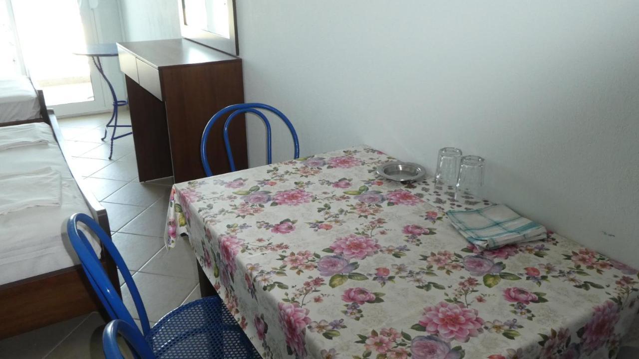 Greece Asprovalta Rooms Accomodation Apartment Hotel Petalo Екстериор снимка